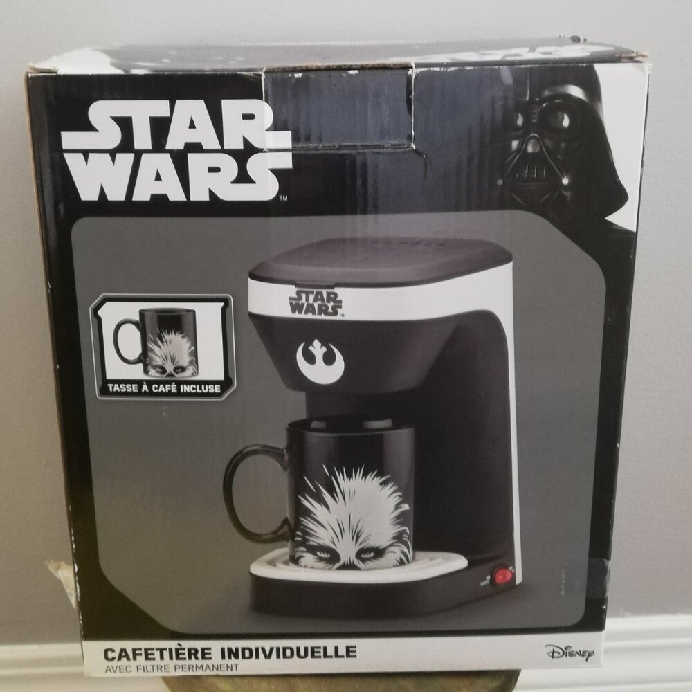 Disney Starwars Chewbacca 12 oz Single Serve Coffee Maker